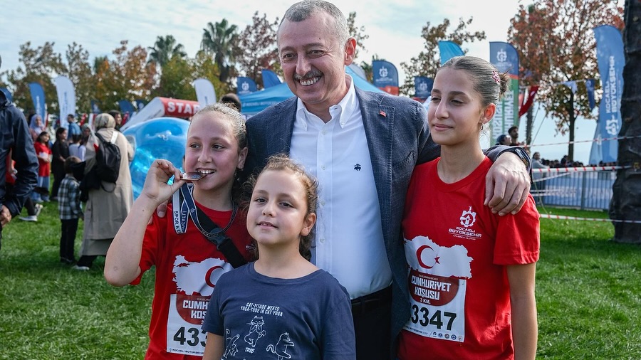 Kılavuz Gençlik Instagram Paylaşımı