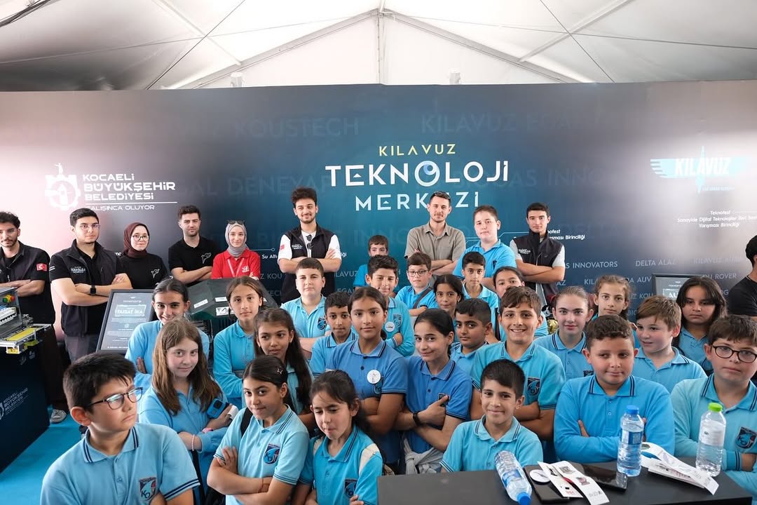 Kılavuz Gençlik Instagram Paylaşımı
