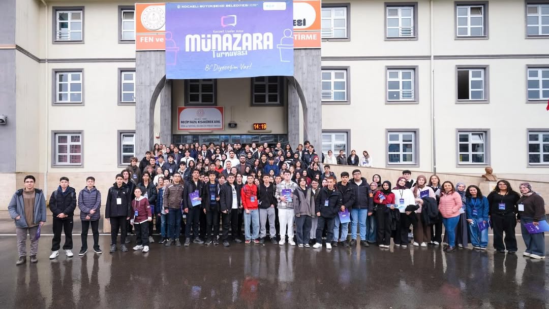 Kılavuz Gençlik Instagram Paylaşımı